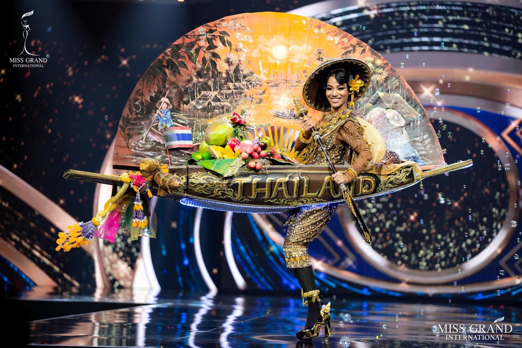 Ngoc Thao Hoa hau Hoa binh anh 8