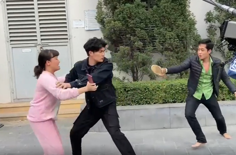 Canh xo xat cua Diem Loan va tinh tre trong 'Huong duong nguoc nang' hinh anh