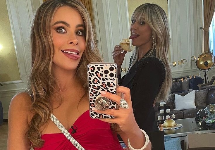 Hau truong lam giam khao cua Heidi Klum va Sofia Vergara hinh anh