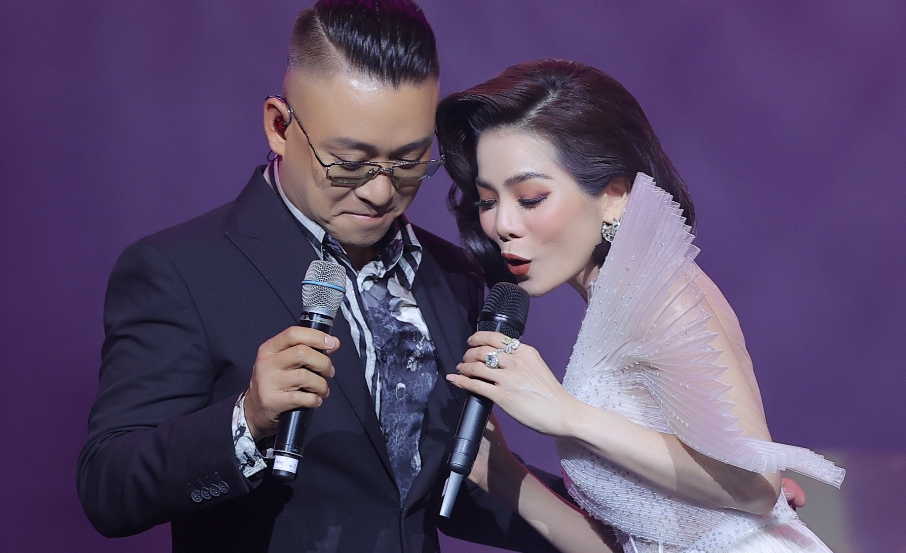 Tuan Hung nhan Le Quyen: 'Am nhac cua anh mai chi co em' hinh anh