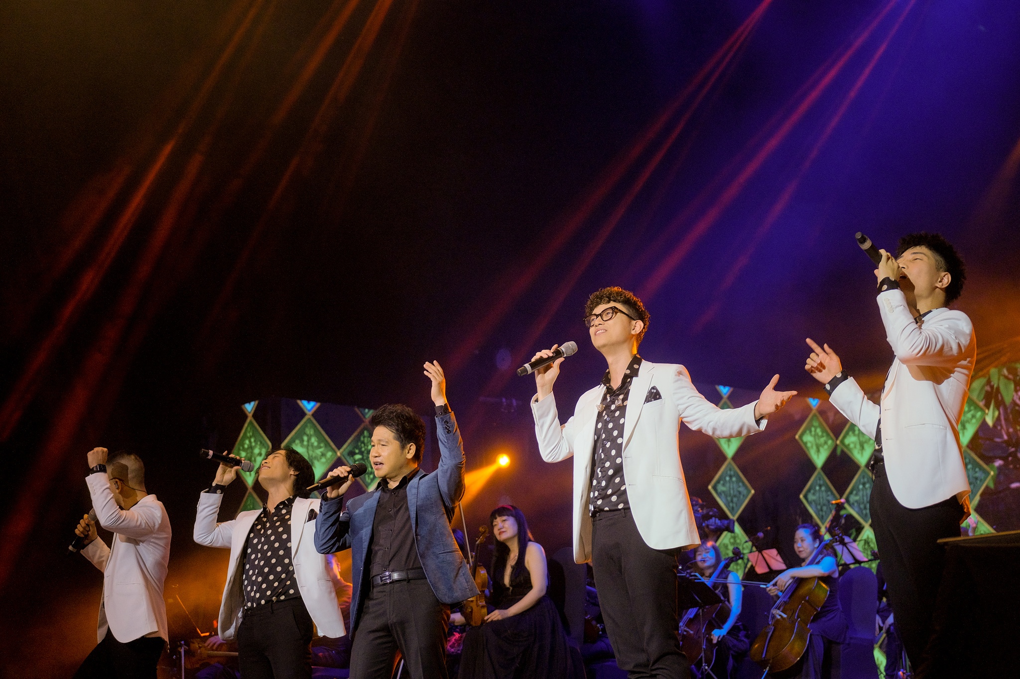 Trong Tan Con duong am nhac anh 8