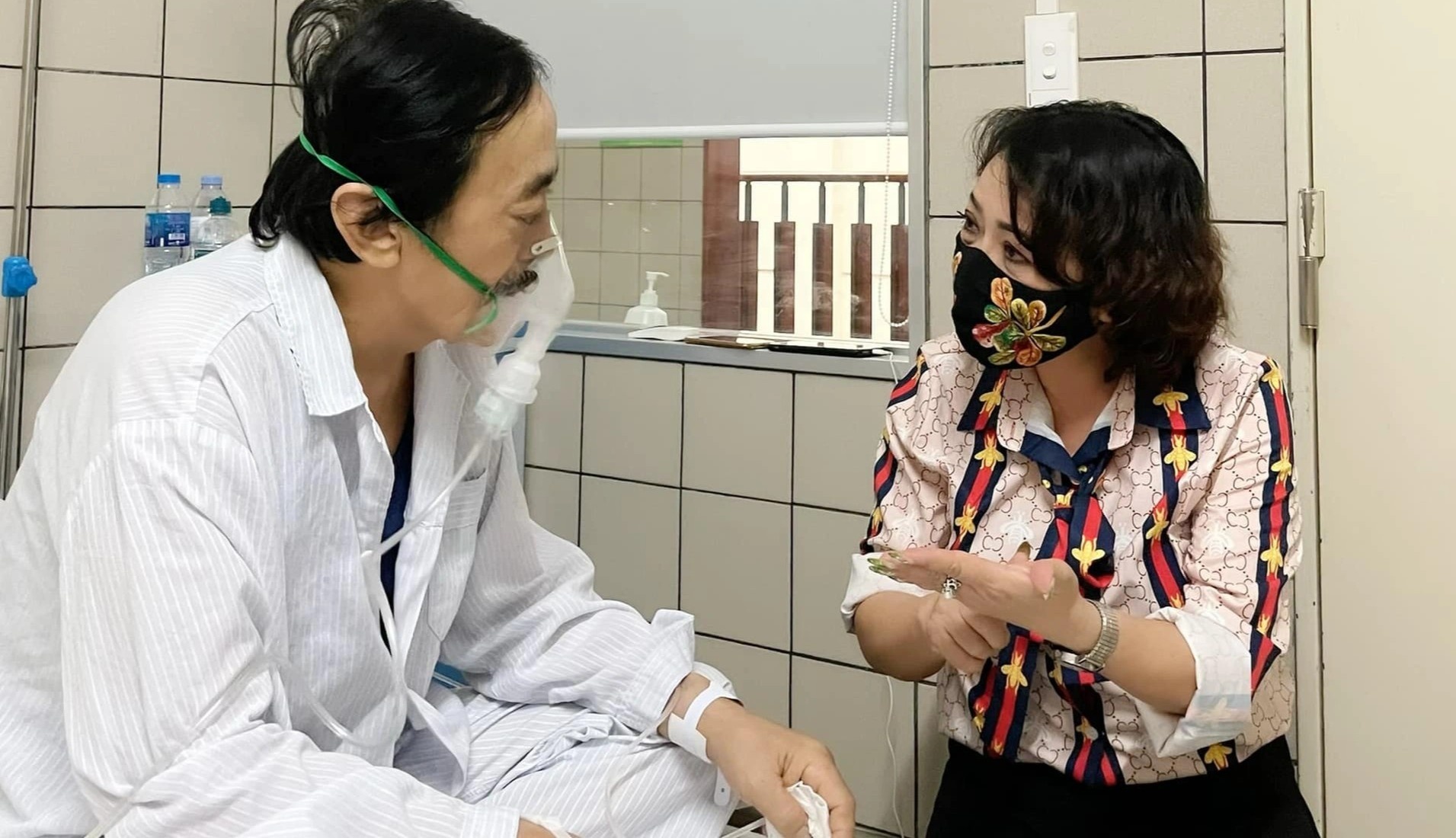 Suc khoe nghe si Giang Coi chuyen bien xau hinh anh