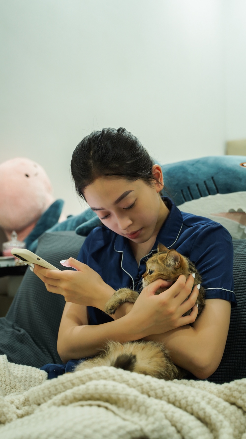 A hau Phuong Nga mot ngay lam viec anh 40