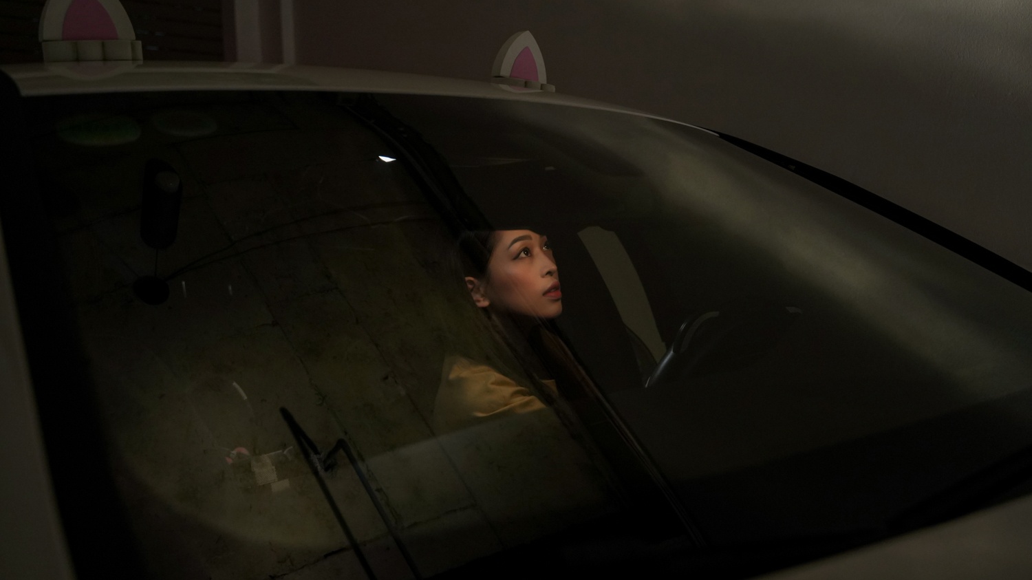 A hau Phuong Nga mot ngay lam viec anh 7