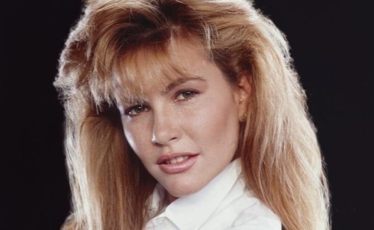 Dien vien Tawny Kitaen qua doi hinh anh