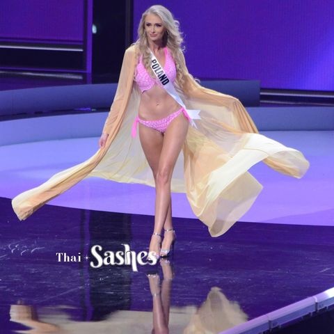 Khanh Van ban ket Hoa hau Hoan vu anh 7