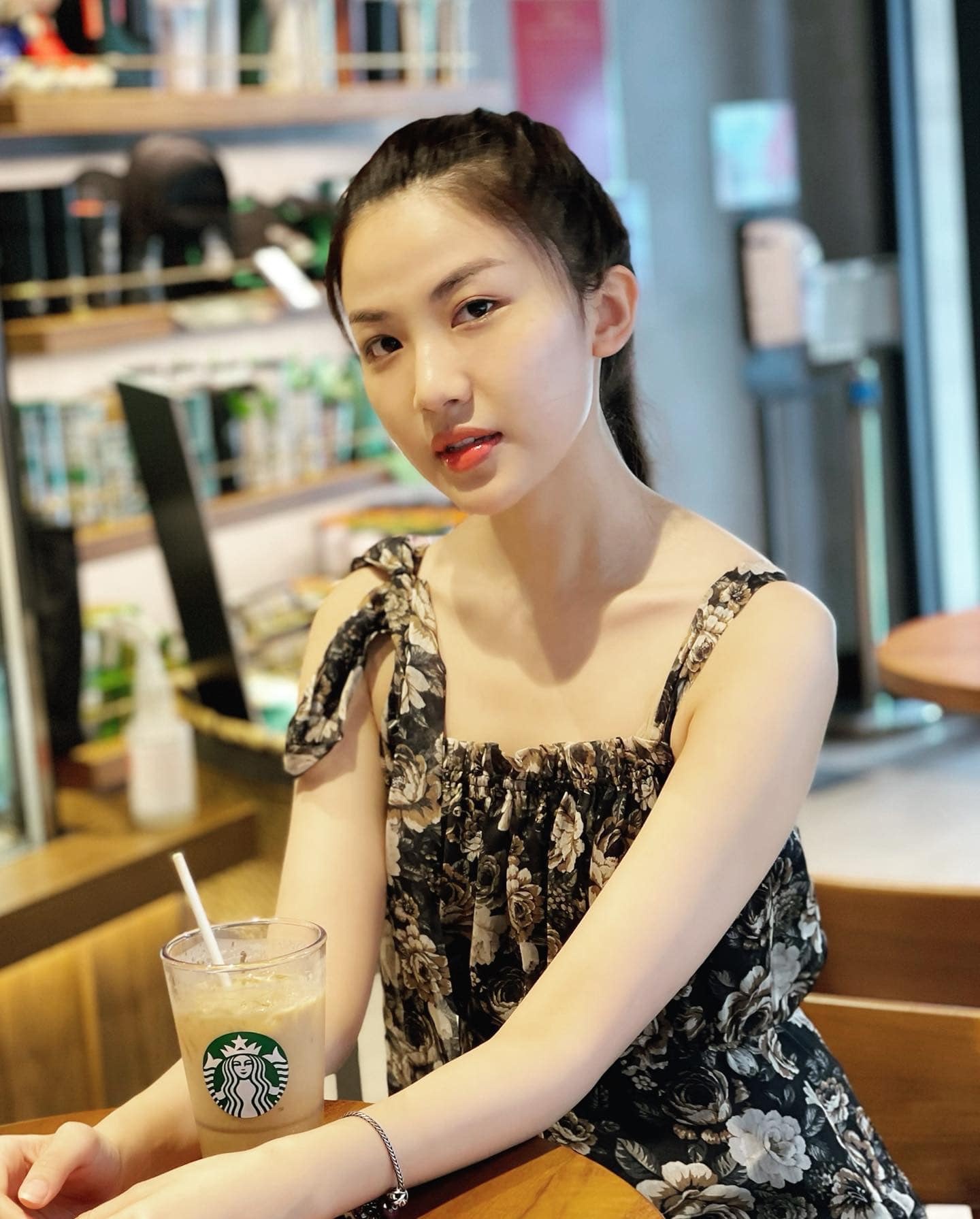 Dien vien tre phim truyen hinh anh 2