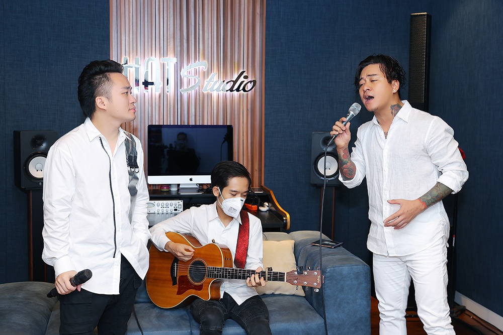 Nghe si quyen gop chong dich Covid-19 anh 1