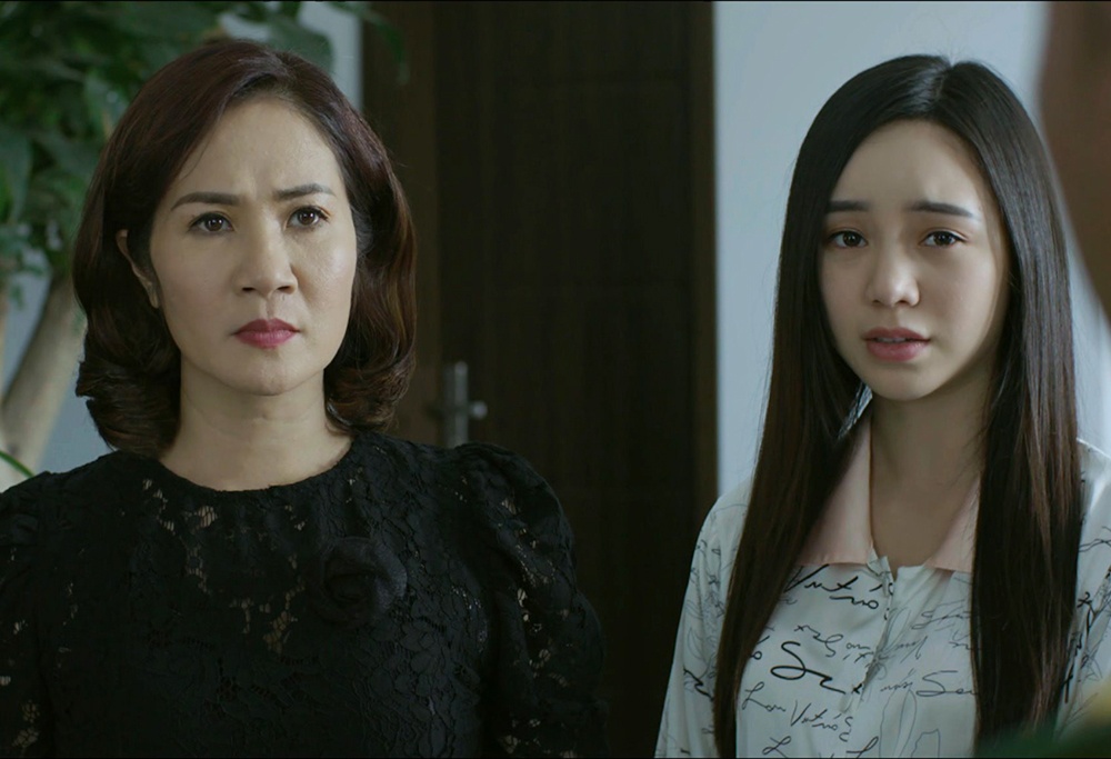 Hinh anh nguoi me trong phim Viet qua khac nghiet? hinh anh