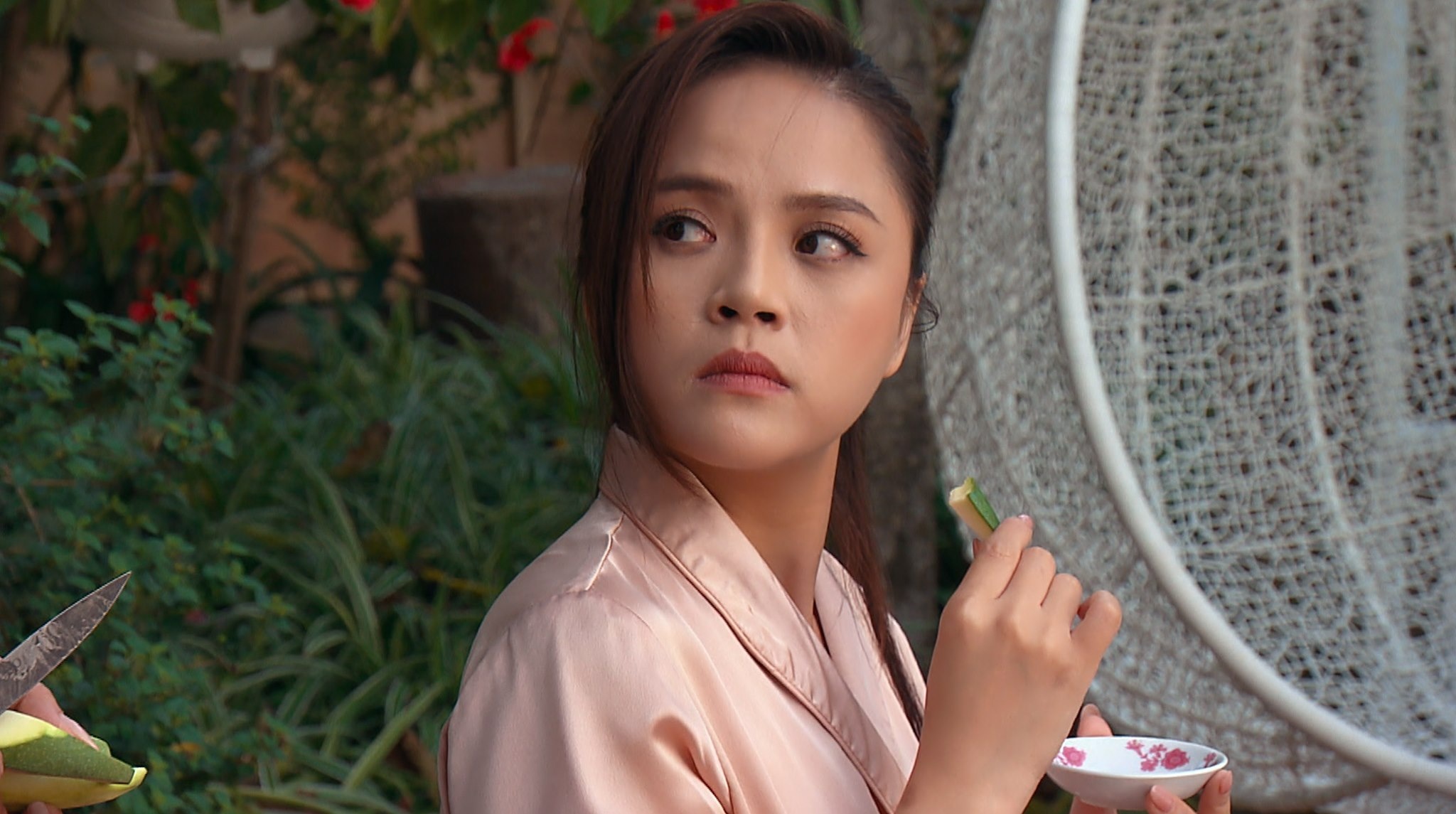 Thu Quynh Khanh Thy Huong vi tinh than anh 2