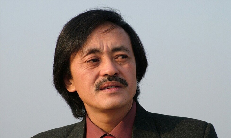 Nghe si Giang Coi tro benh nang hinh anh