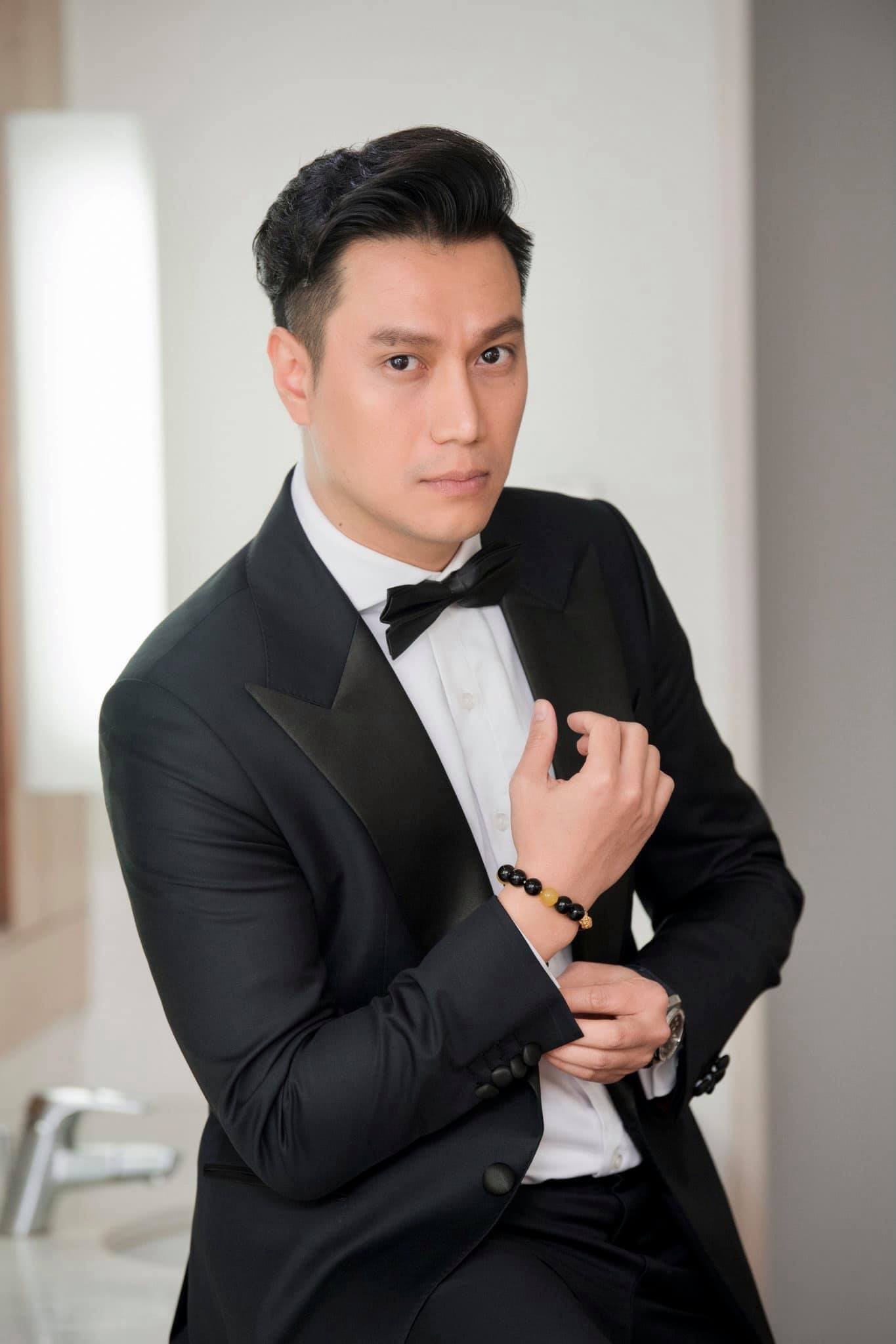 Viet Anh xet tang danh hieu nghe si uu tu anh 1