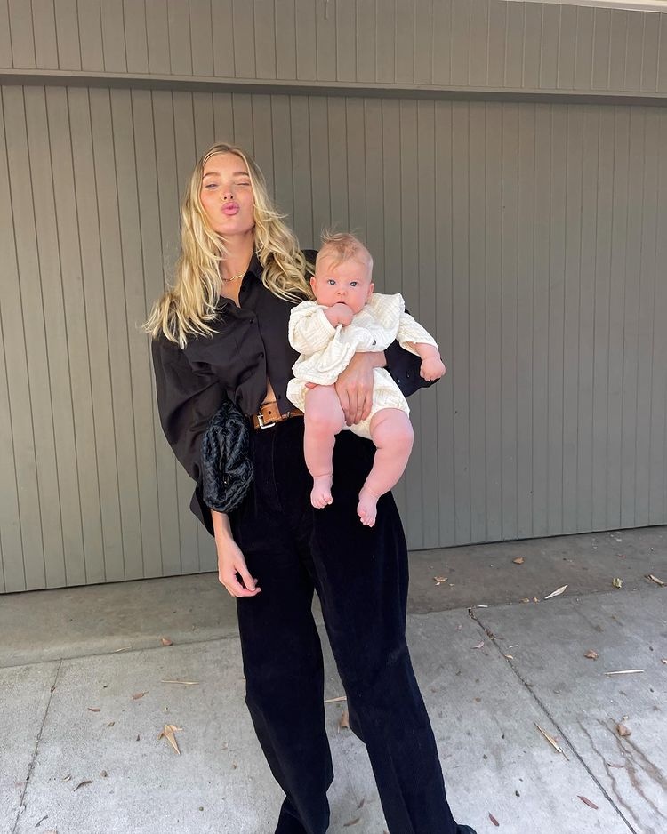 Sieu mau cuoc song 2021 Kendall Bella anh 4