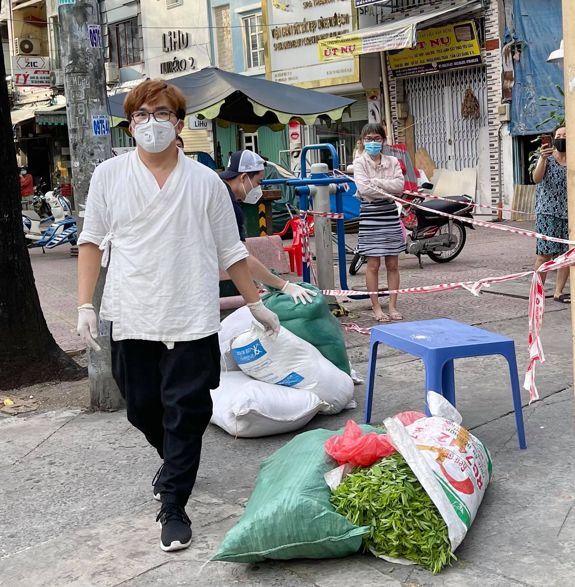 Nghệ sĩ Việt quyên góp dịch Covid-19 ảnh 2 Nghe si Viet quyen gop dich Covid-19 anh 2