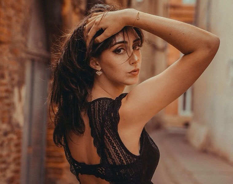 Hoa hau Hoa binh Phap 2021 anh 11