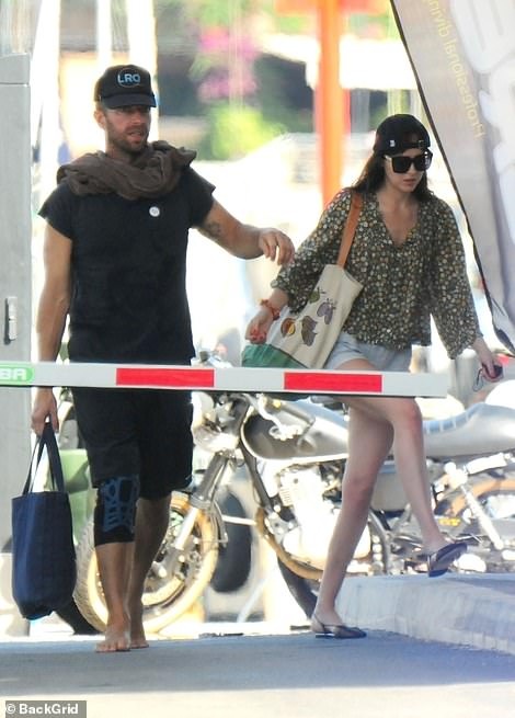 My nhan 50 sac thai Dakota Johnson anh 1