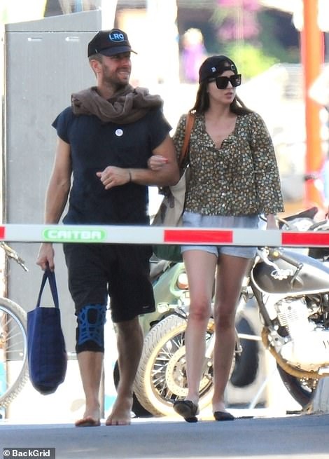 My nhan 50 sac thai Dakota Johnson anh 2