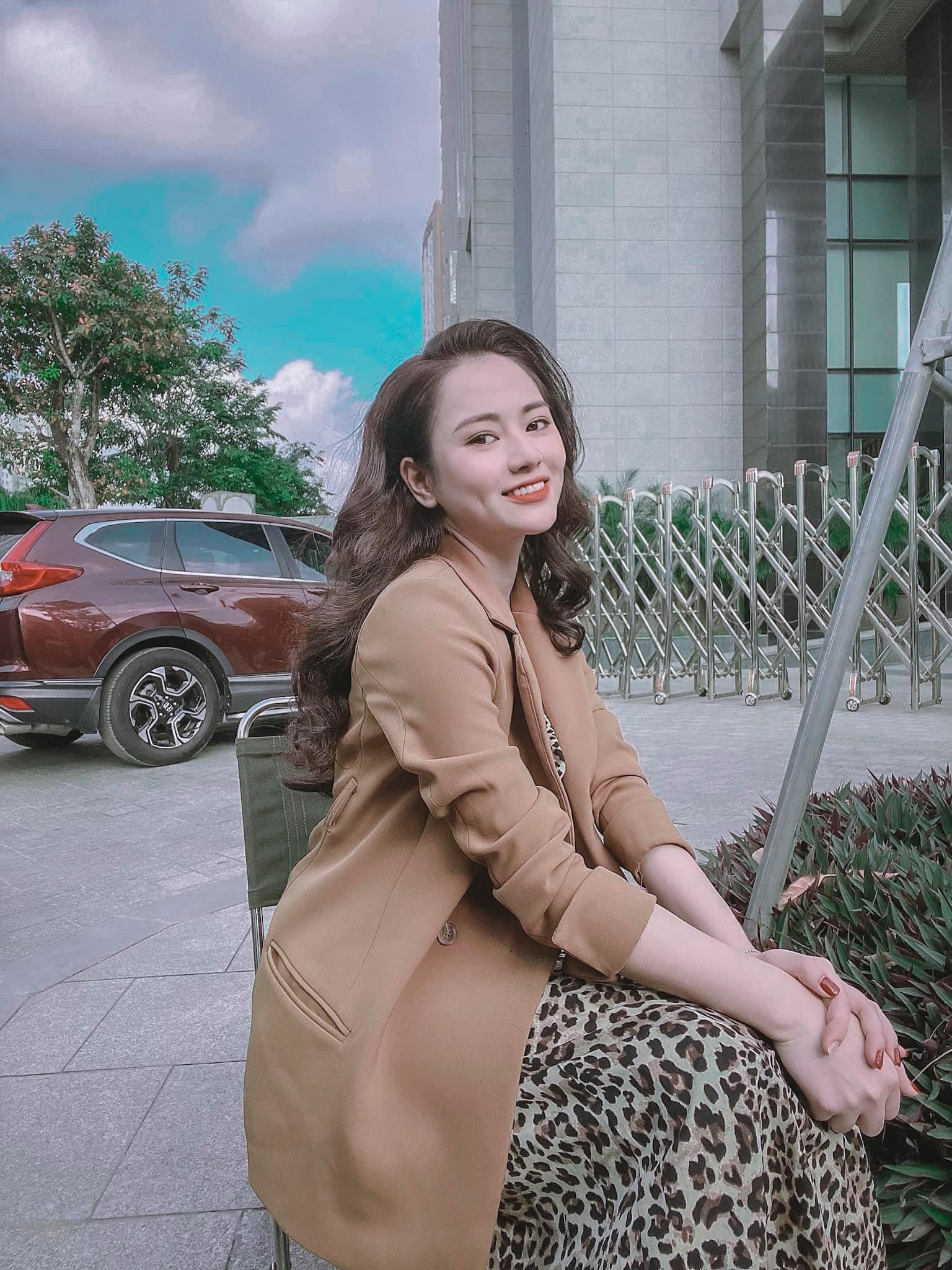 Việt Hoa Hương vị tình thân Mạnh Trường ảnh 7 Viet Hoa Huong vi tinh than Manh Truong anh 7