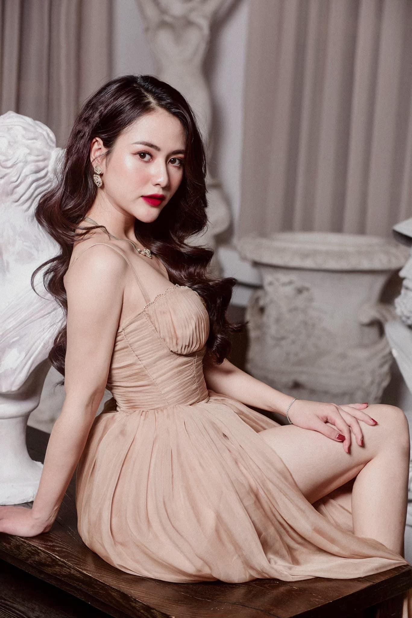 Việt Hoa Hương vị tình thân Mạnh Trường ảnh 9 Viet Hoa Huong vi tinh than Manh Truong anh 9