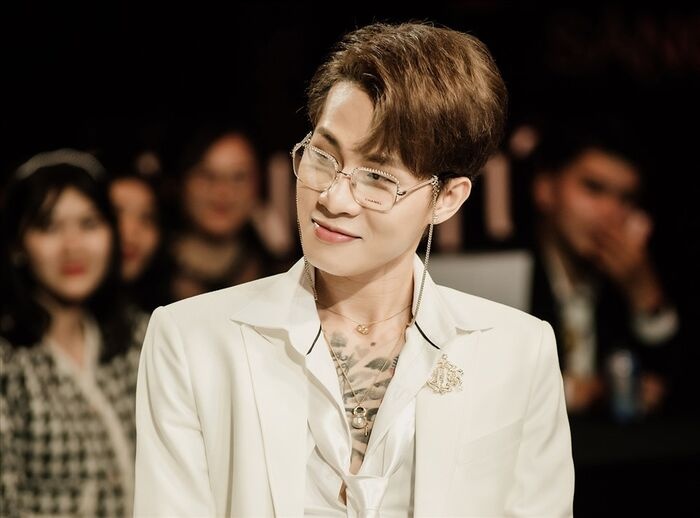 Mang toi cua showbiz Viet hinh anh