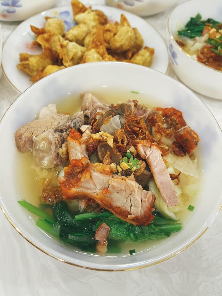 Sao Viet vao bep mua dich anh 7