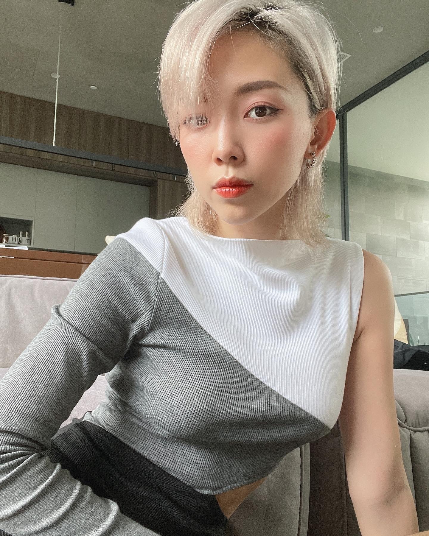 Sao Viet vao bep mua dich anh 9