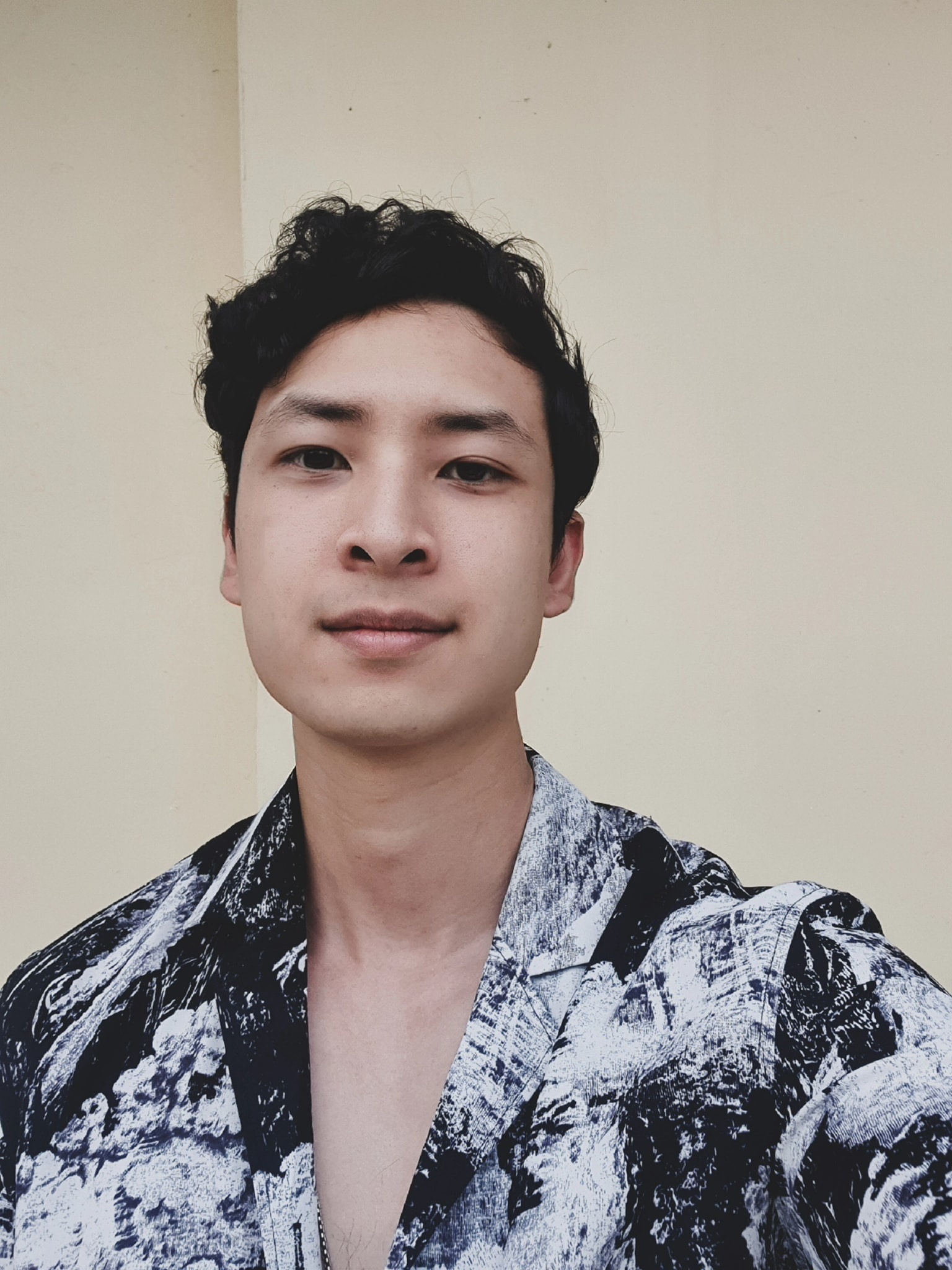 Nguoi mau Viet mua dich anh 6