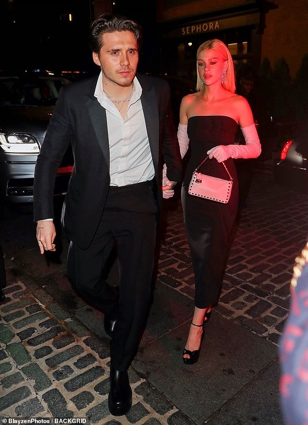 Kaia Gerber bạn trai diễn viên ảnh 6 Kaia Gerber ban trai dien vien anh 6