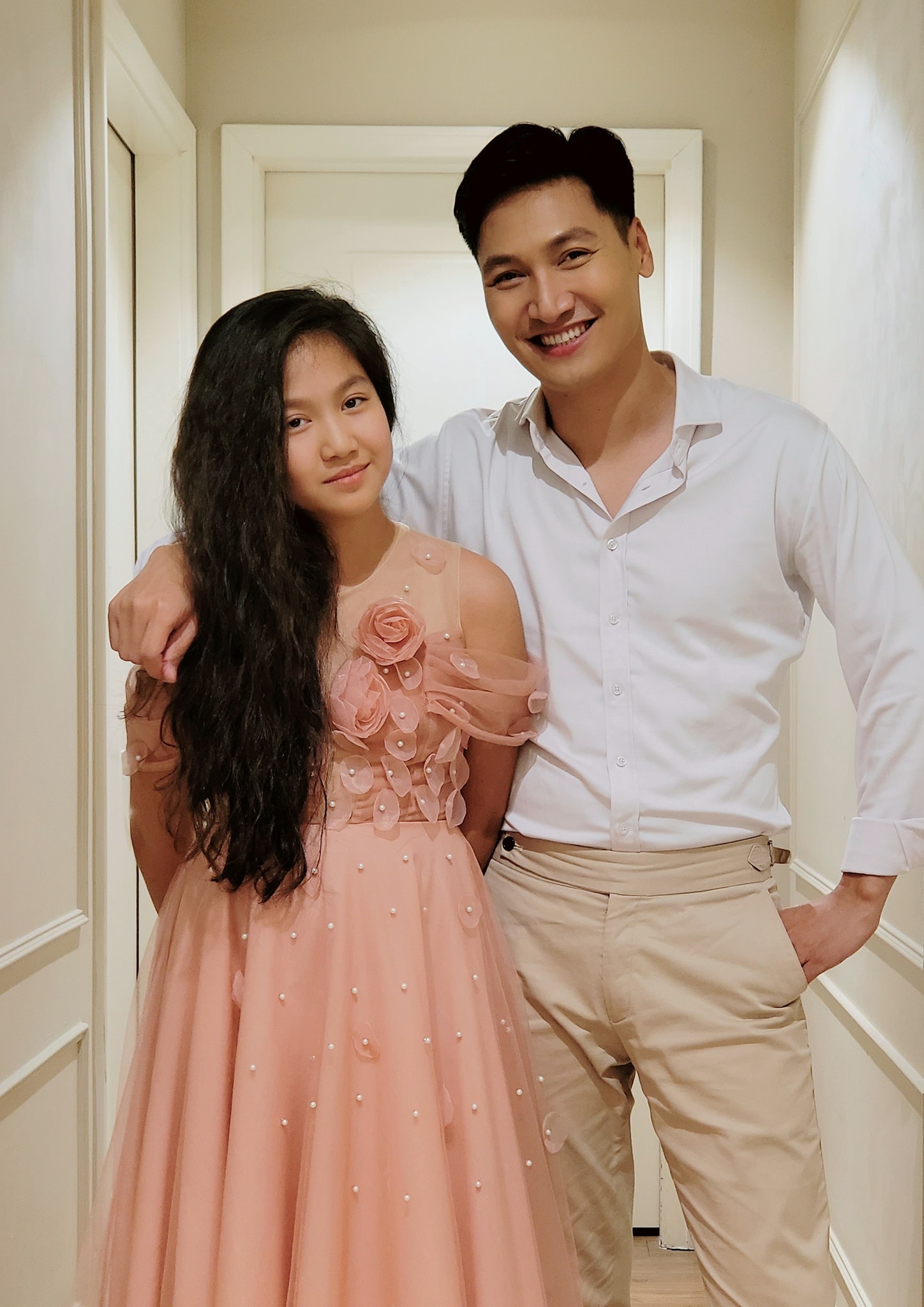 Con gai Manh Truong anh 2