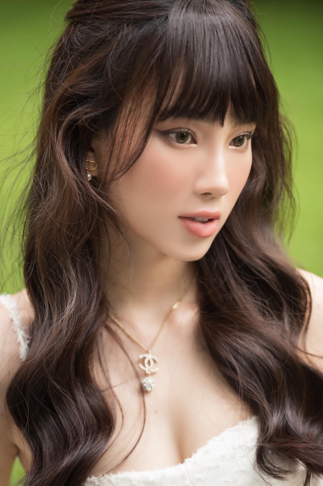 Nguoi dep Viet thi quoc te Kim Duyen Do Thi Ha anh 38