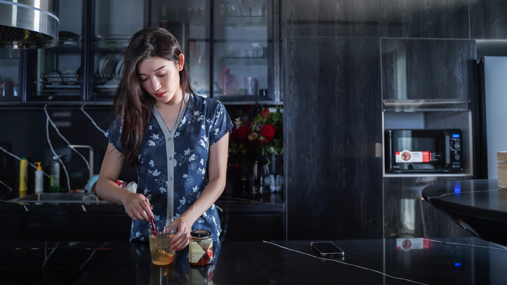 A hau Huyen My MC the thao anh 1