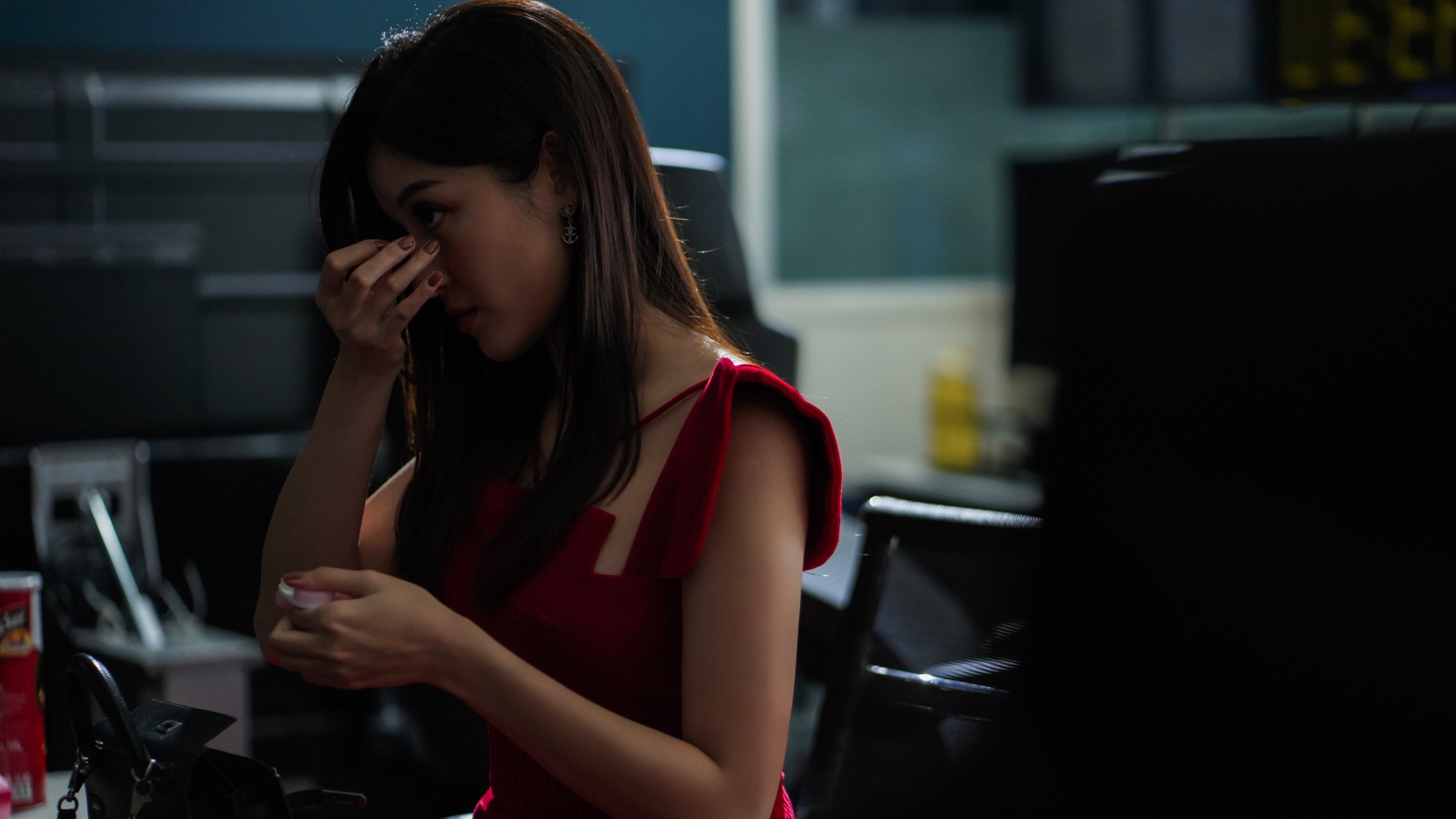 A hau Huyen My MC the thao anh 13