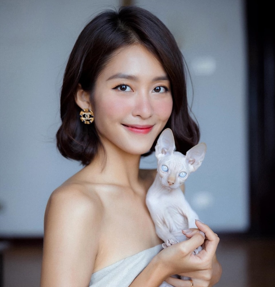 11 thang 5 ngay Hometown Cha-Cha-Cha anh 1