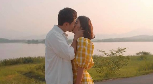 11 tháng 5 ngày tập cuối Thanh Sơn Khả Ngân ảnh 2 11 thang 5 ngay tap cuoi Thanh Son Kha Ngan anh 2