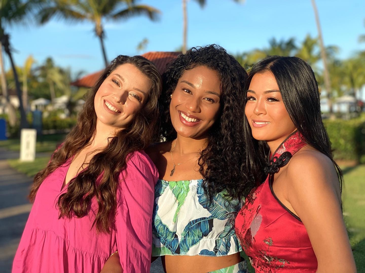 Hoa hau The gioi 2021 Do Thi Ha anh 17