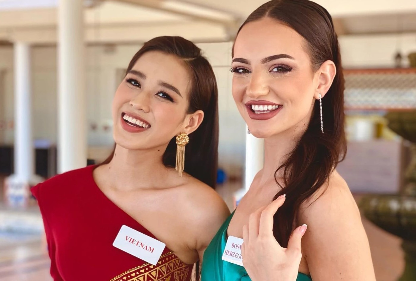 Do Thi Ha thi doi dau o Hoa hau The gioi 2021 hinh anh