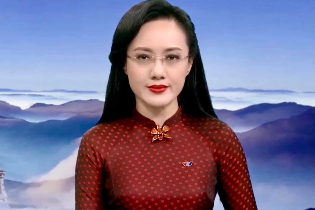 BTV Hoai Anh ngung dan ban tin Thoi su 19h hinh anh