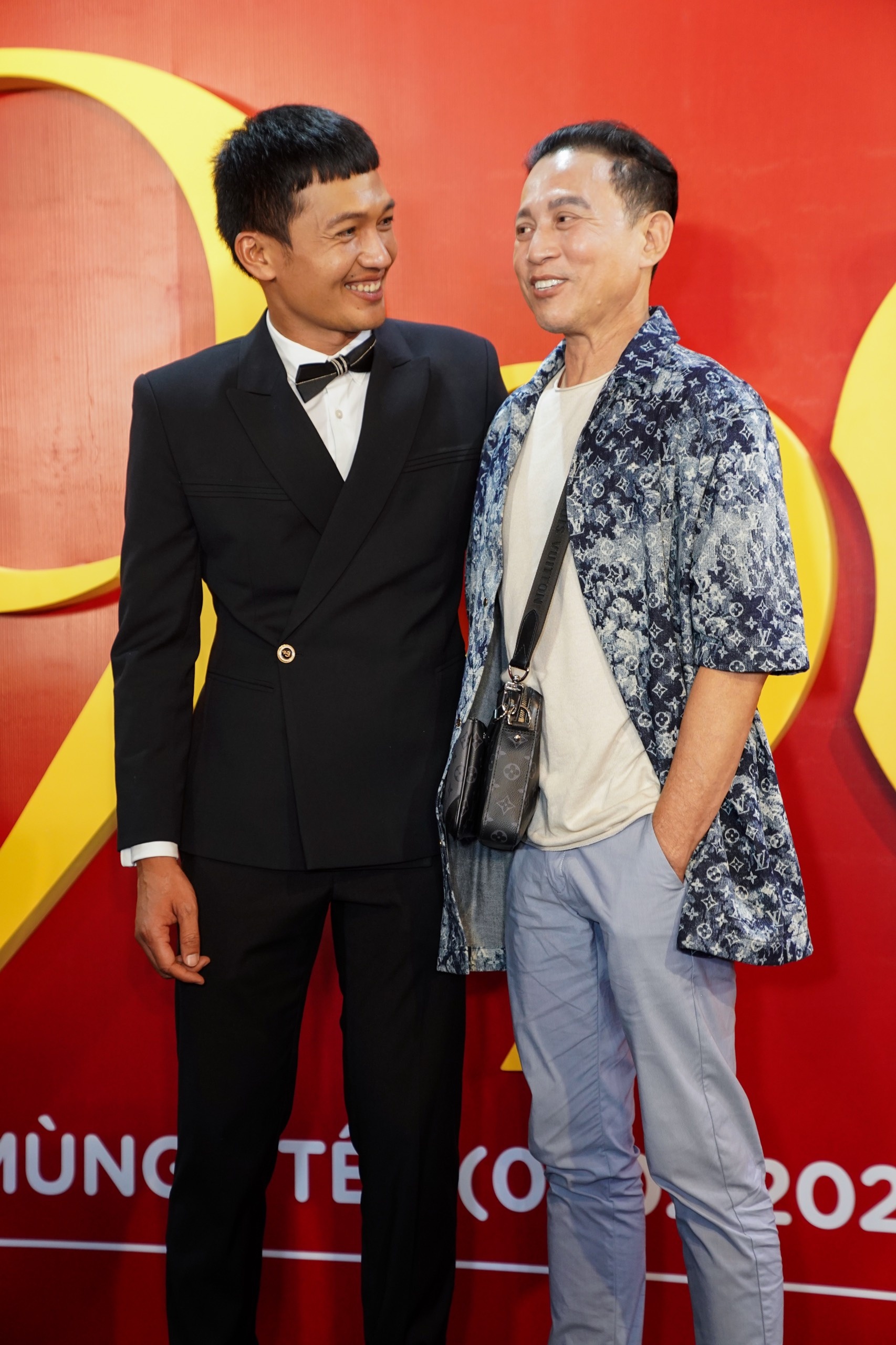 phim 1990 Nha Phuong Lan Ngoc anh 4