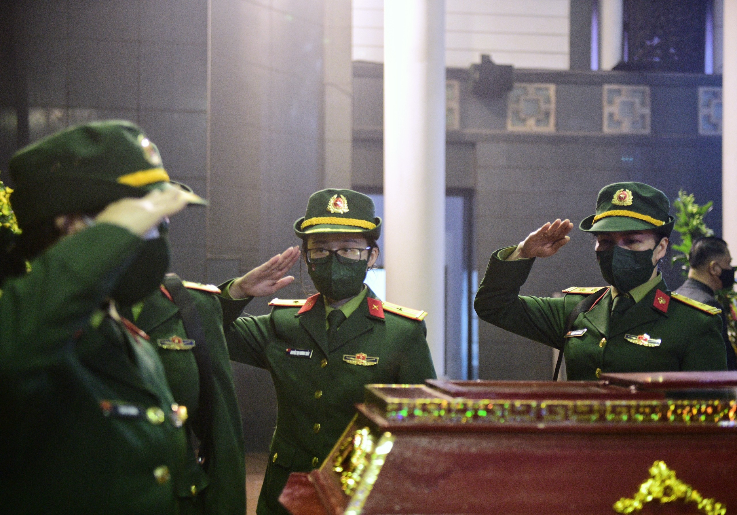 Tang le nghe si Tien Hoi anh 5