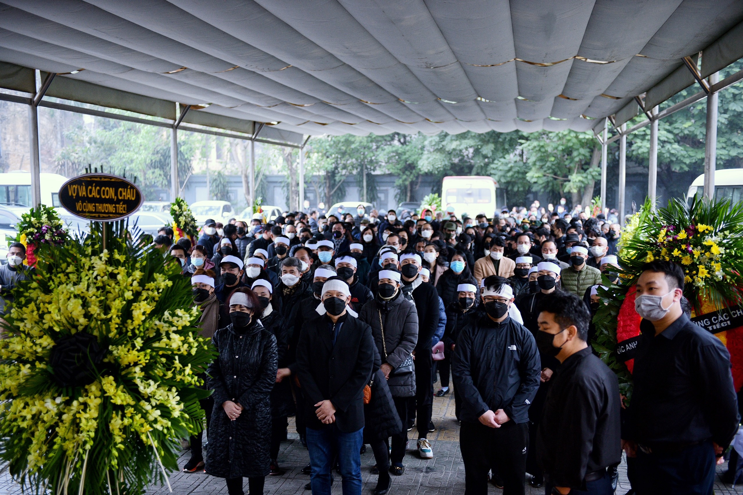 Tang le nghe si Tien Hoi anh 1