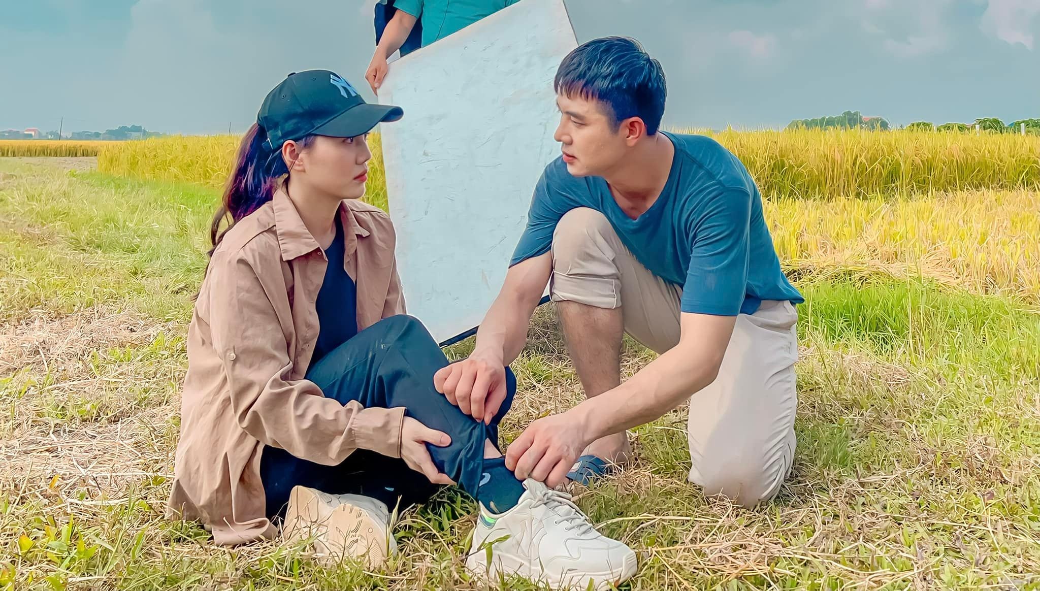 Minh Thu Pho trong lang anh 1