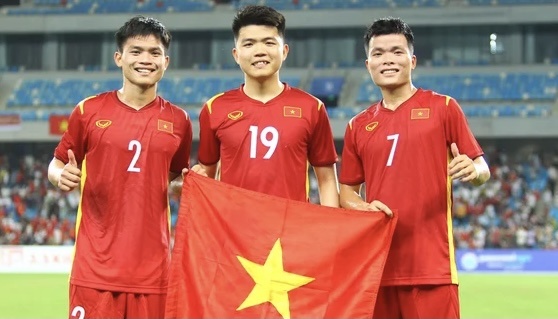 Nghe si vo oa khi U23 Viet Nam gianh chuc vo dich hinh anh