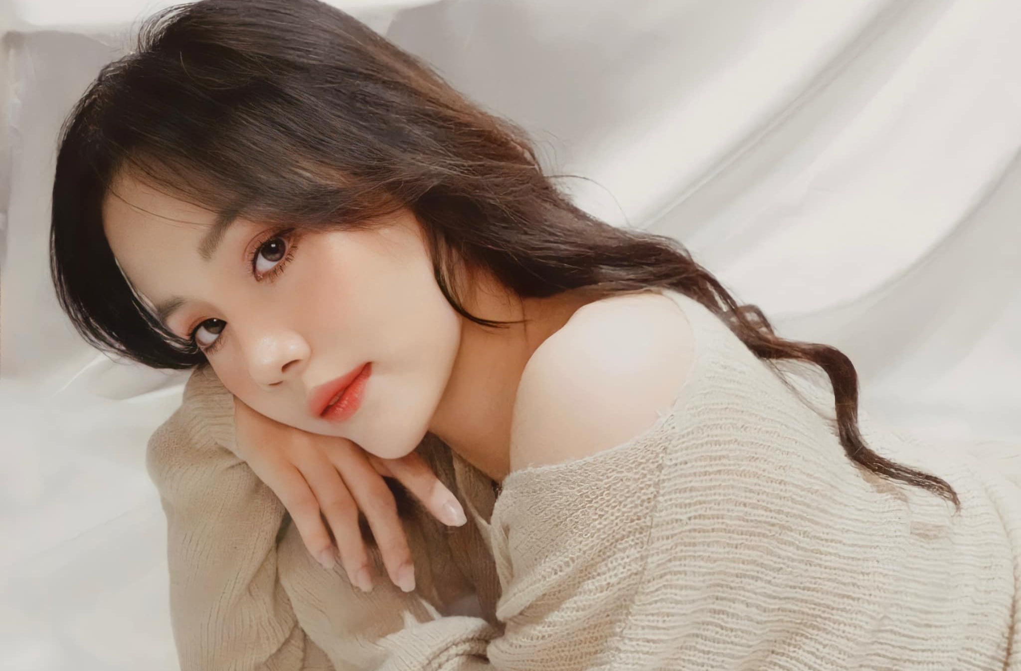 Minh Thu: 'Khong nghi vai dien co gai ban quat duoc chu y' hinh anh