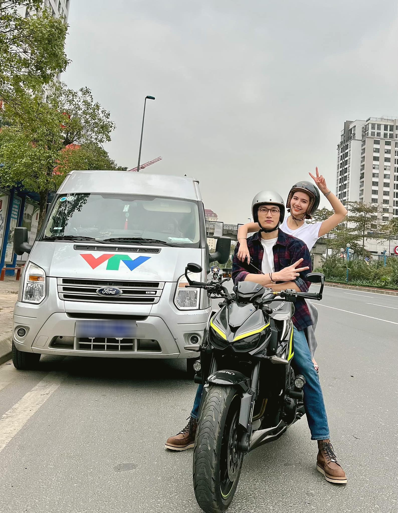 Thuong ngay nang ve hau truong anh 7