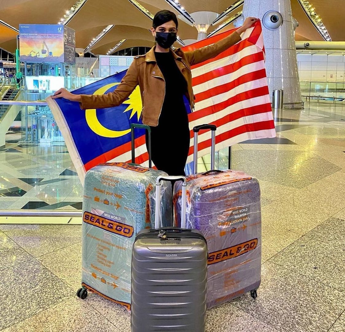 Chung ket Hoa hau The gioi anh 7