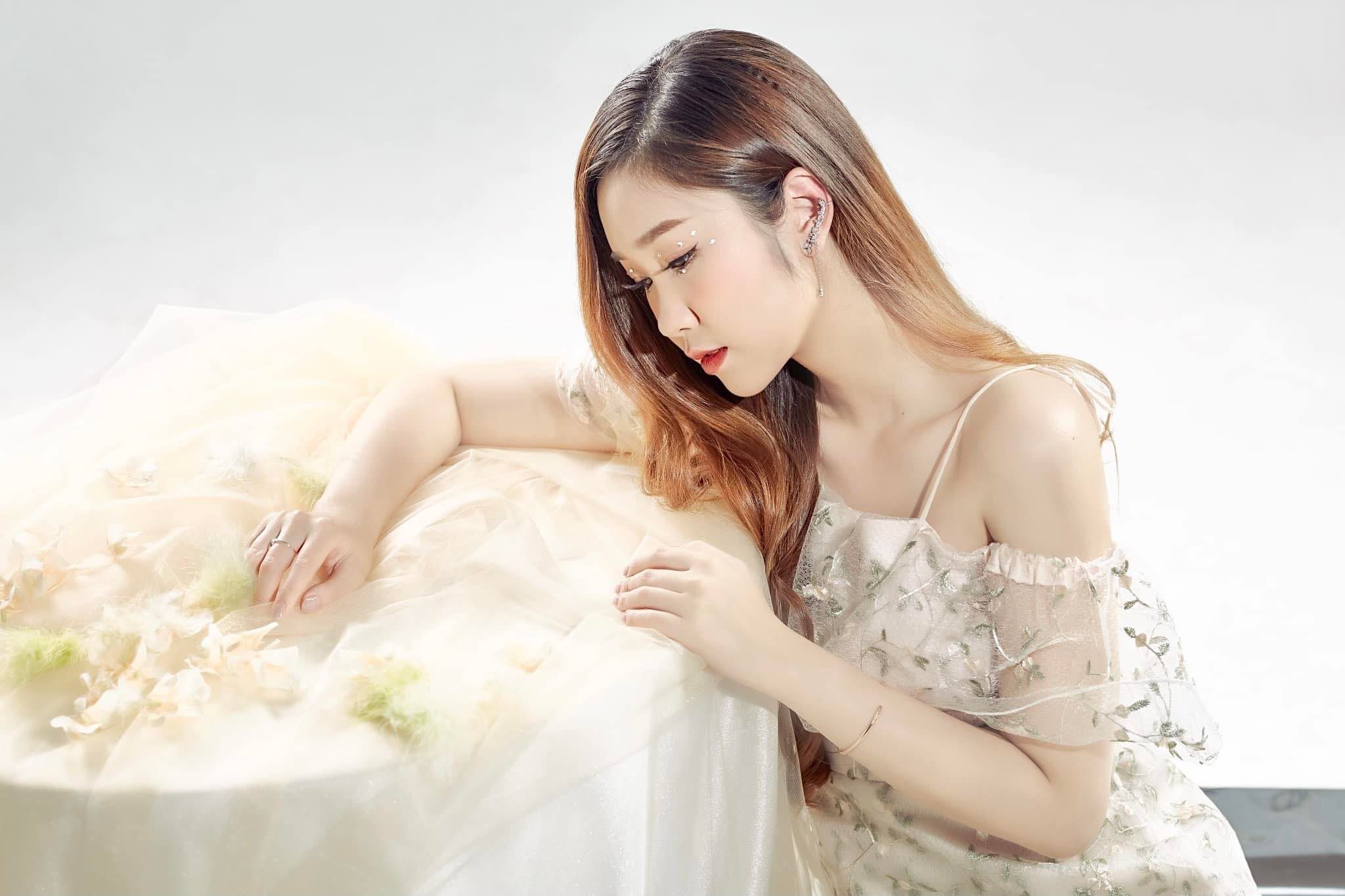 guong mat moi phim anh anh 17