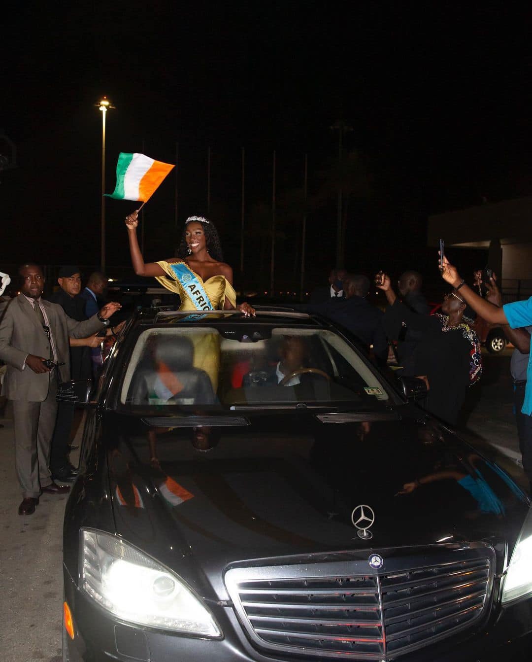 Á hậu Miss World Olivia Yace ảnh 3 A hau Miss World Olivia Yace anh 3