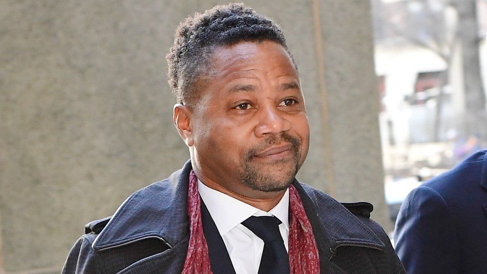 Dien vien Cuba Gooding Jr. nhan toi sam so phu nu hinh anh