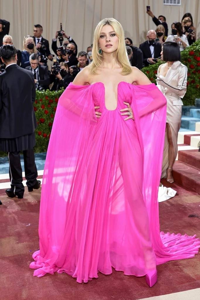 Met gala 2022 tham do anh 4