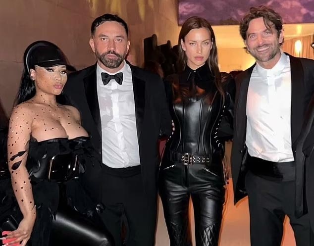 Bradley Cooper va Irina Shayk than thiet sau chia tay hinh anh